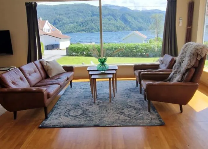 Сasa de vacaciones Hus Ved Sjoen, Med Og Naust