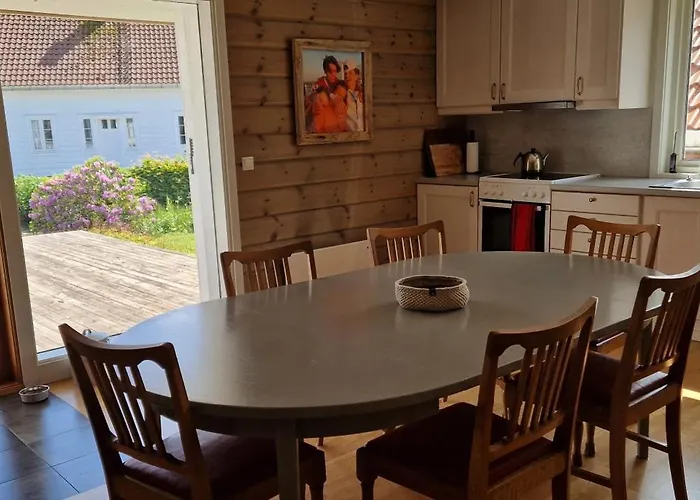 Сasa de vacaciones Hus Ved Sjoen, Med Og Naust *